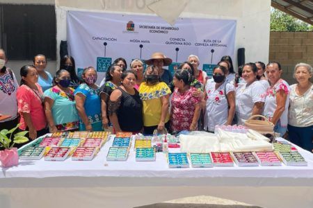 IMPULSA GOBIERNO DE PUERTO MORELOS CAPACITACIÓN DE ARTESANAS DE LEONA VICARIO