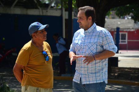Rehabilitan la cancha de fútbol rápido de la Colosio
