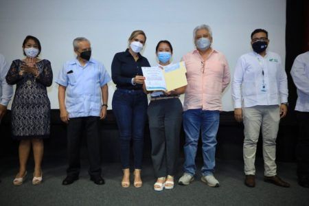 Gobierno municipal apoya la divulgación científica