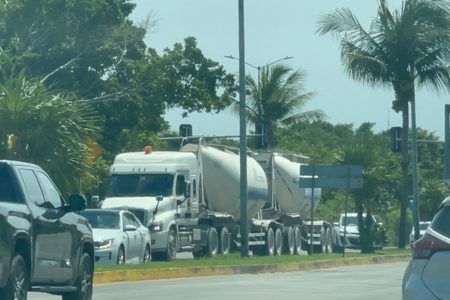 Dejarán de circular vehículos pesados por algunas zonas de Playa del Carmen