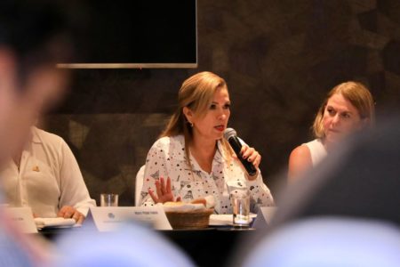 Gobierno de Lili Campos trabaja con comunidad empresarial