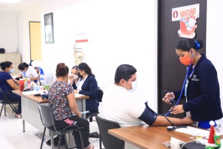 Destaca gobierno municipal labor de enfermeras de Solidaridad