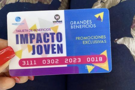 Presentan la tarjeta de beneficios impacto joven en Puerto Morelos