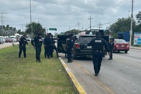 Capturan a cuatro adultos que huían con cinco niños en Playa del Carmen