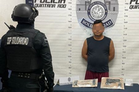 Por fanfarrón atrapan a sujeto armado en Playa del Carmen