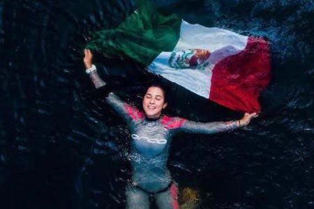 Llama la Sirena Mexicana a luchar por los sueños y nunca desistir