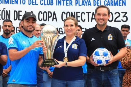 Celebran triunfo del campeón de Torneo de Copa