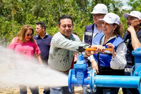 Inaugura Lili Campos 5 nuevos pozos construidos por Aguakan en Playa del Carmen