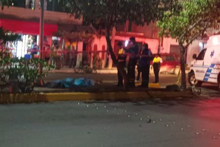 Muere motociclista sobre la avenida Juárez de Playa del Carmen