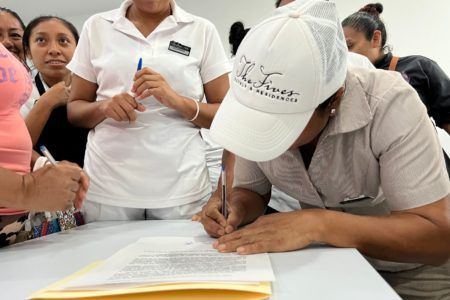 Trabajadores doblegan a dueños del hotel The Fives Playa del Carmen