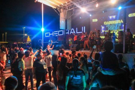 Exitosa primera carrera Injuve Neín 5K en Puerto Aventuras