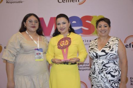 Distinguen a empresa del Caribe Mexicano como líder en responsabilidad social