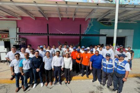 Taxista de Playa del Carmen tienen nuevo paradero en Avenida Juárez con Quinta Avenida