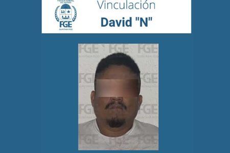 Le salen más delitos a extorsionador detenido en Cancún