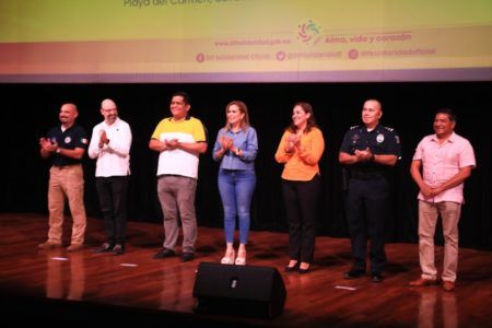 Encabeza Lili Campos simposio para prevenir el suicidio en Solidaridad