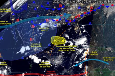 Zona de baja presión provoca fuertes lluvias en Quintan Roo