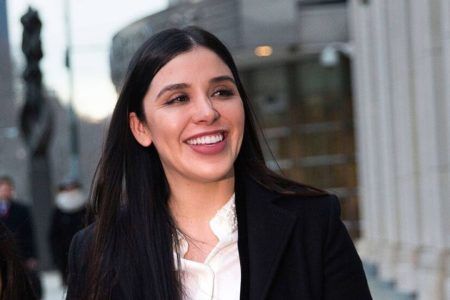 Queda en libertad condicional Emma Coronel en EU