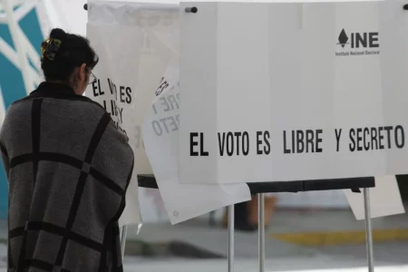 Con desventaja aspirantes independientes a presidencia; tendrán 9 veces menos recursos