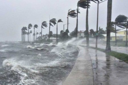 Huracán “Norma” podría impactar doble a costas del noroeste de México