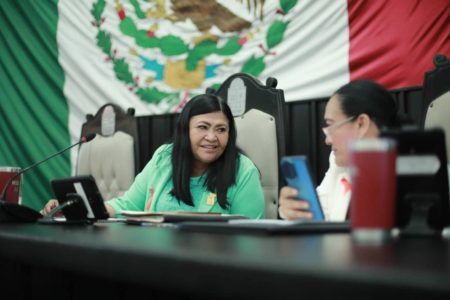 Mete Mildred Ávila iniciativa para prevenir embarazo en adolescentes