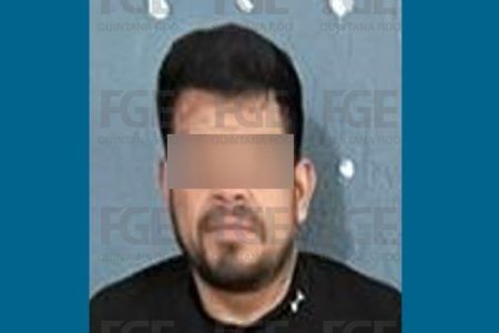 Dan prisión preventiva a líder criminal detenido en Cancún 