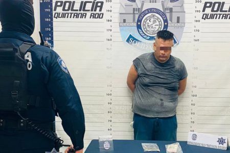 Policía frustra robo en farmacia de Solidaridad