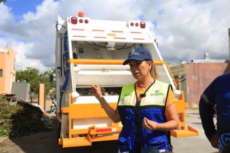 Avanza el reforzamiento en recoja de basura en Villas del Sol