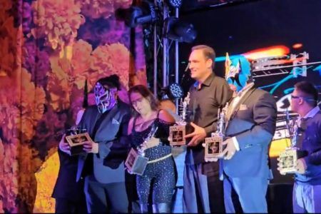 Recibe “Lucha Libre en tu colonia” un reconocimiento nacional