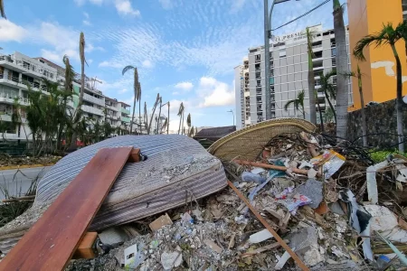 Calcula Coparmex 300 mil mdp para la reconstrucción de Acapulco