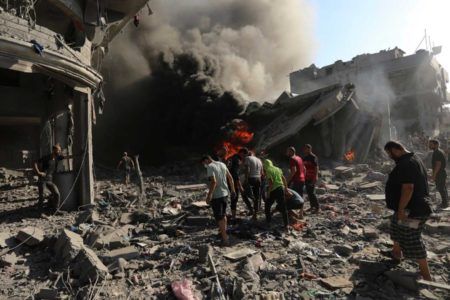 Advierte EU a Israel que no puede reducir territorio de Gaza si gana la guerra