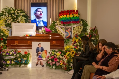 Sepultan en Saltillo al magistrade Ociel Baena