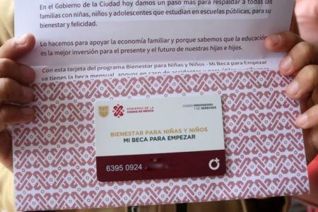 Adelantan pagos de becas y pensiones en Acapulco; aquí te damos las fechas