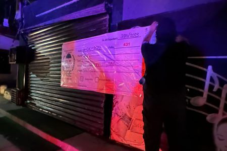 Fiscales van en busca de proxenetas; catean bar donde recataron a menor de edad