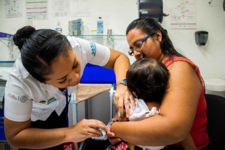 Invita SESA a vacunar a niños y niñas contra sarampión, rubéola y parotiditis