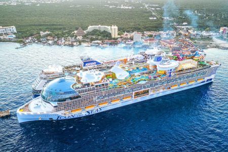 Arriba a Cozumel al barco-crucero más grande del mundo