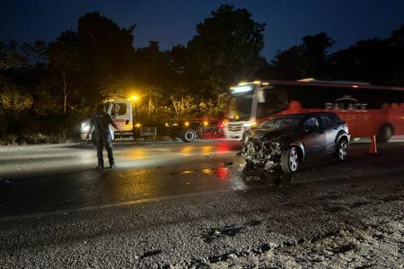Choque en la Av. Huayacán deja varios lesionados