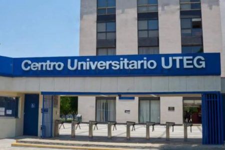 Asesinan a dos mujeres “navajazos” al interior de la UTEG en Jalisco