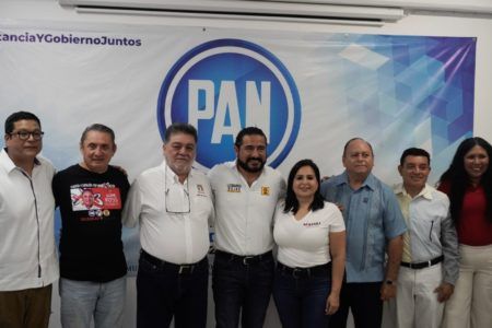 MAYULI MARTÍNEZ SIMÓN DEFIENDE DERECHOS A PROGRAMAS SOCIALES