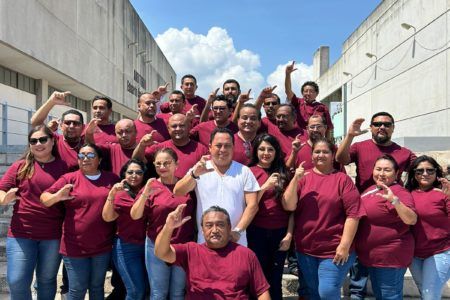 Con una muestra de unidad sin precedente se registra la Planilla color Guinda que encabeza Jacinto Aguilar