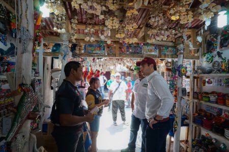Ciudadanos de Lázaro Cárdenas confían en que Gino Segura trabajará desde el Senado para generar bienestar