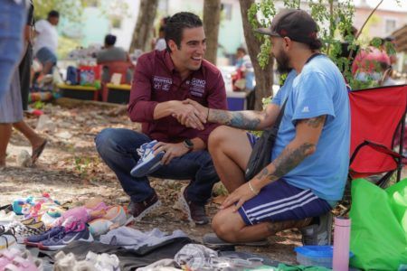 Se compromete Gino traer más recurso para programas sociales
