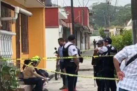 Joven mata a su padre a puñaladas por defender a su mamá en Orizaba