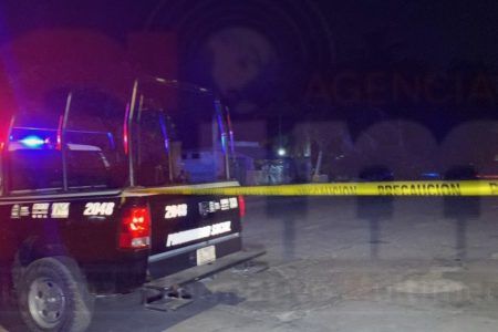 Sujetos armados irrumpieron el domicilio de una persona y le dispararon en FCP