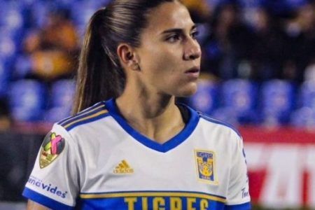 Nayeli Rangel, capitana de Tigres, sufre fractura en el área maxilofacial tras cabezazo accidental