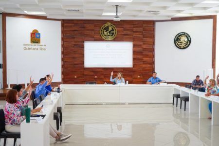 Aprueban reconocimiento a fundadores de la Colosio