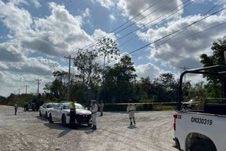 Hallan cuerpo calcinado en la carretera 307 de Cancún-Leona Vicario