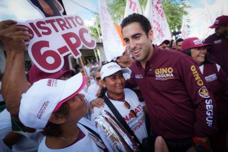 Gestionar más recursos para los cancunenses, compromiso de Gino