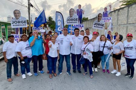 GARANTIZA JORGE RODRÍGUEZ SEGURIDADY CALIDAD DE VIDA A LA NIÑEZ DE CANCÚN