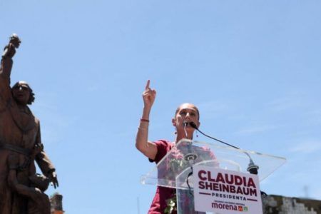 Sheinbaum asegura que está lista para la “guerra sucia” en redes sociales 