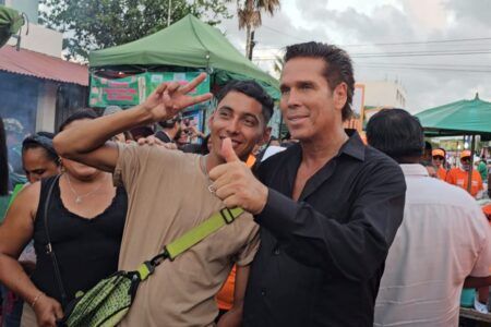 Roberto Palazuelos pone a los jóvenes en el centro de sus propuestas rumbo al Senado